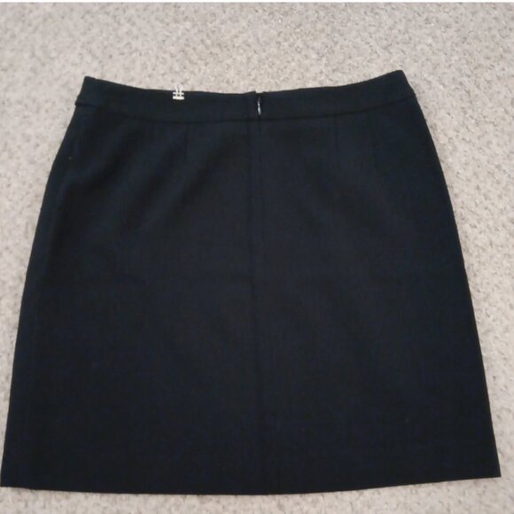 Ann Taylor Loft Short Black Pencil Lined Button Accent Skirt - Picture 2 of 2